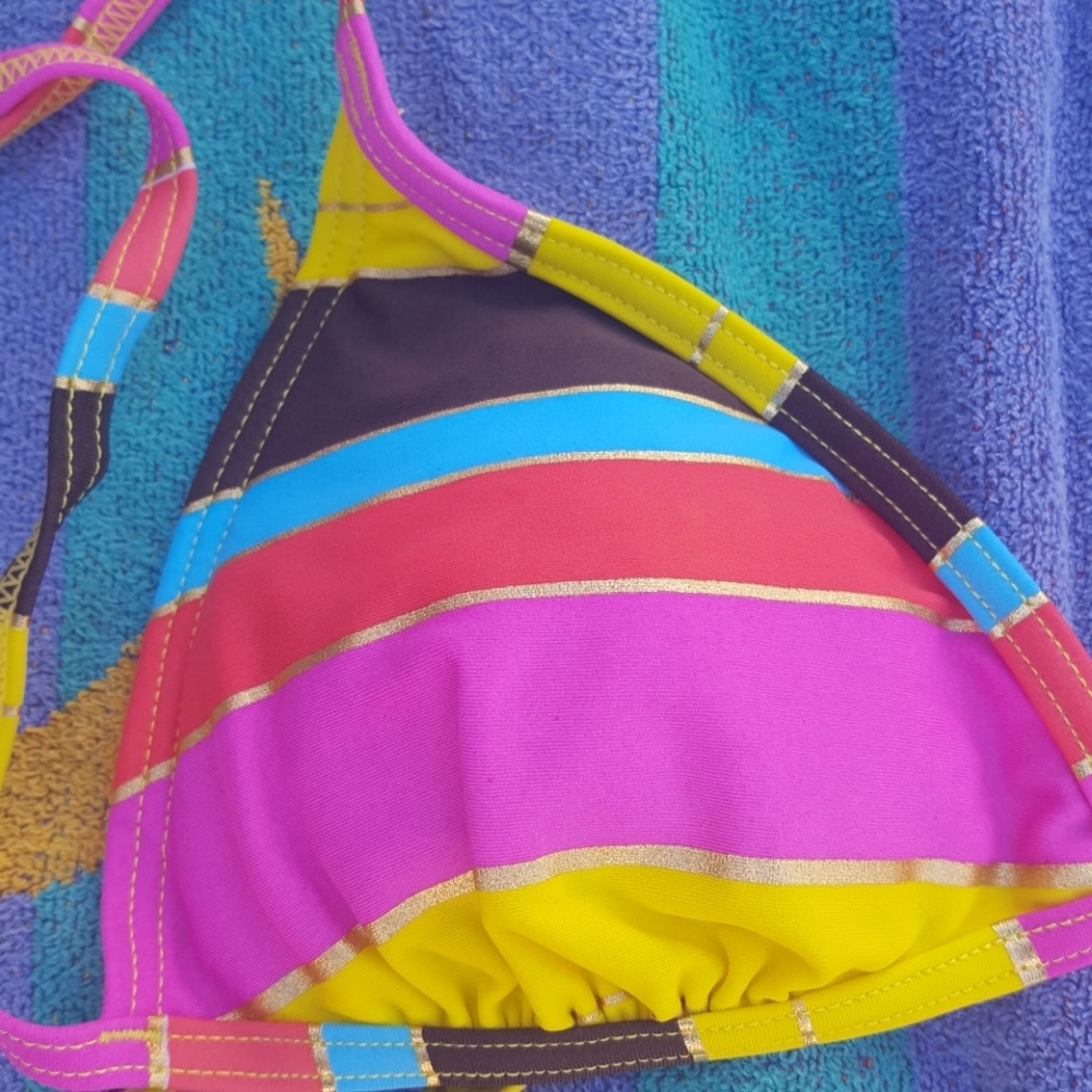 Multicolored bikini - Picture 3 of 3